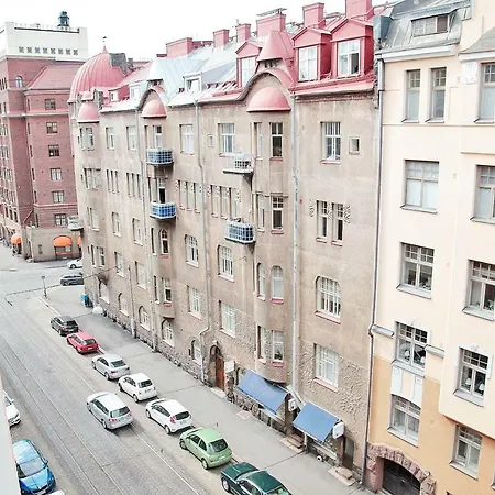 Apartman Living Arthomes #3, Design District